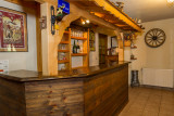 Coin bar, décoration en bois