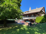 Chalet et sa terrasse