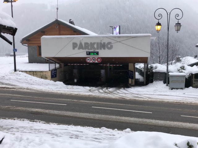 Parking de l'église