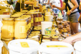 Miel de nos montagnes sur le marché