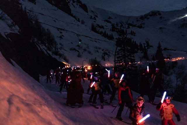 Descente aux flambeaux depuis Plaine Dranse