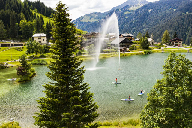 Paddle sur le lac de Vonnes