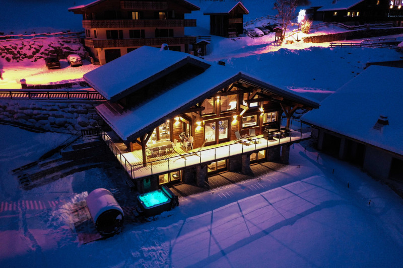 Extérieur chalet hiver d'en haut